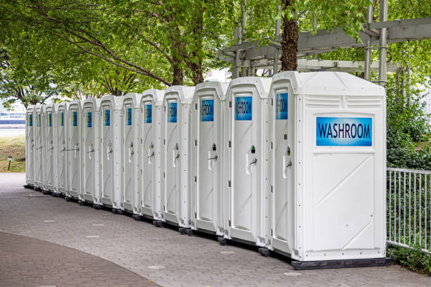 Portable bathroom rental in Brooklyn Center, MN